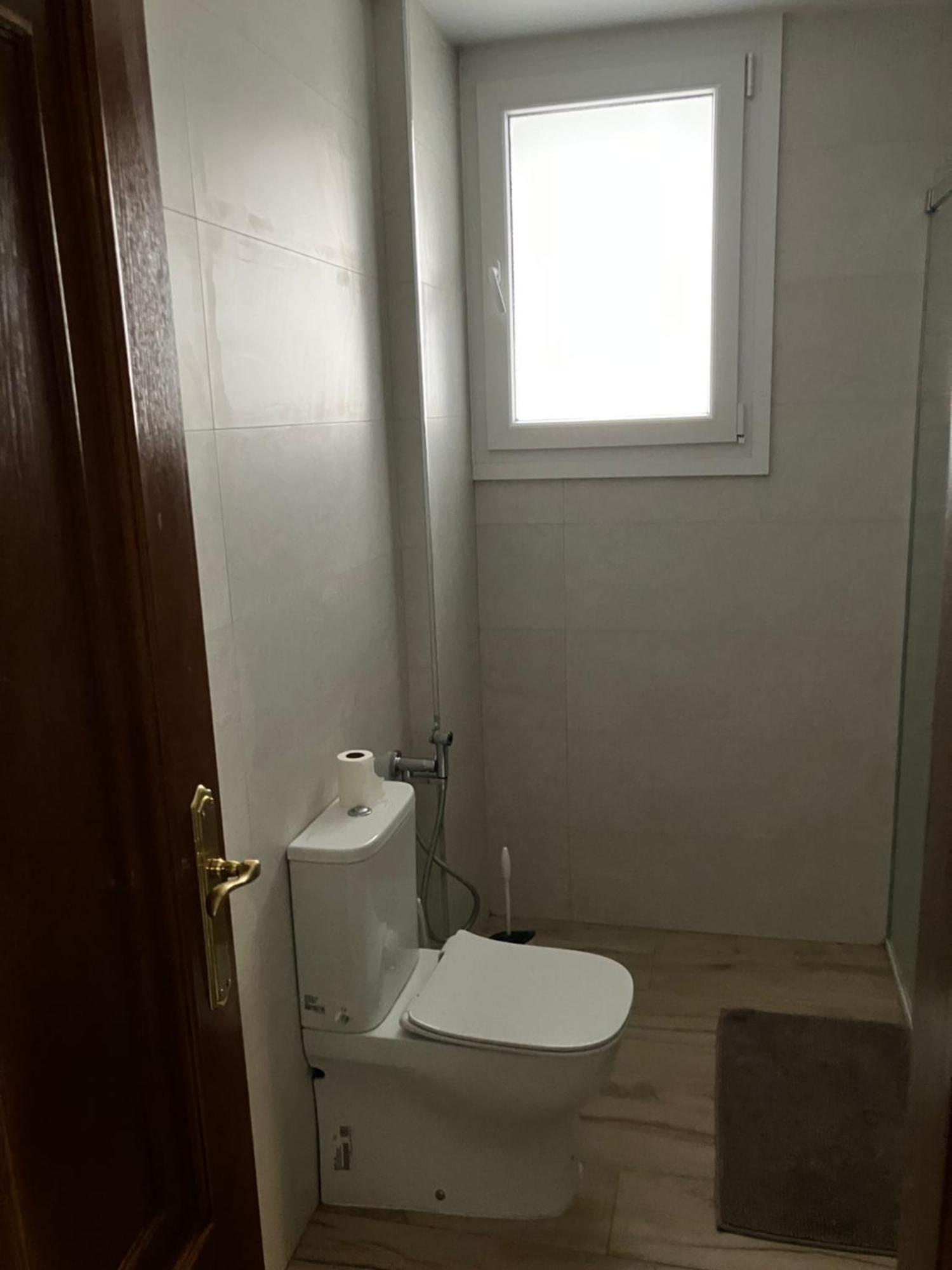 Apartamento En Camino De Ronda De Dos Habitaciones Y Salon غرناطة المظهر الخارجي الصورة