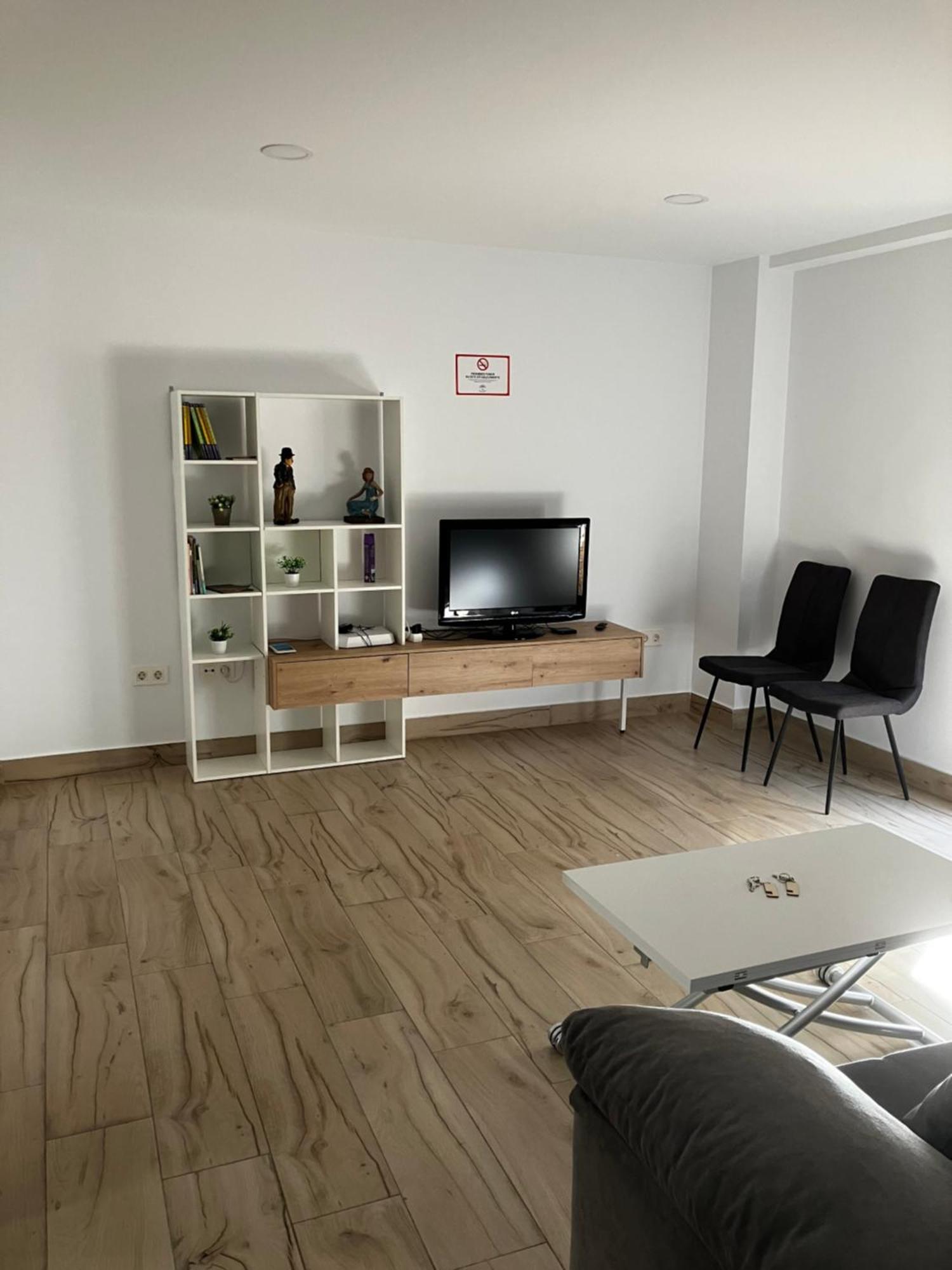 Apartamento En Camino De Ronda De Dos Habitaciones Y Salon غرناطة المظهر الخارجي الصورة